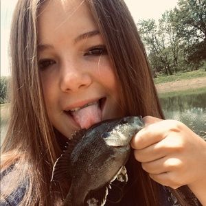 Meet your Posher, Hailey